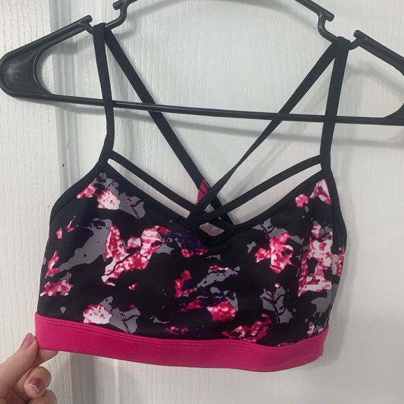 Sports bra - Picture 1 of 5
